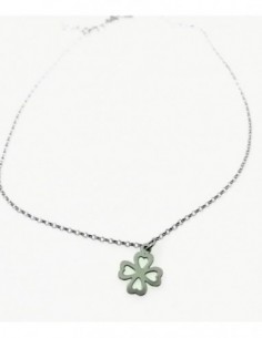 Tobillera de plata con trebol 27 cms de largo con 3 cms de adaptador al final.