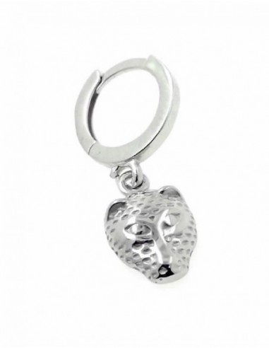 Un Pendiente de plata aro 13 mm con jaguar colgando