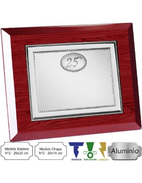 Placa conmemorativa de aluminio de medidas de madera 29 x 23  cms con chapa de 20 x 15 cms.